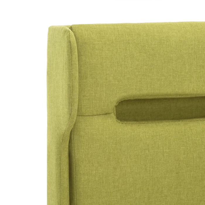 Bettgestell mit LED Grün Stoff 140x200 cm