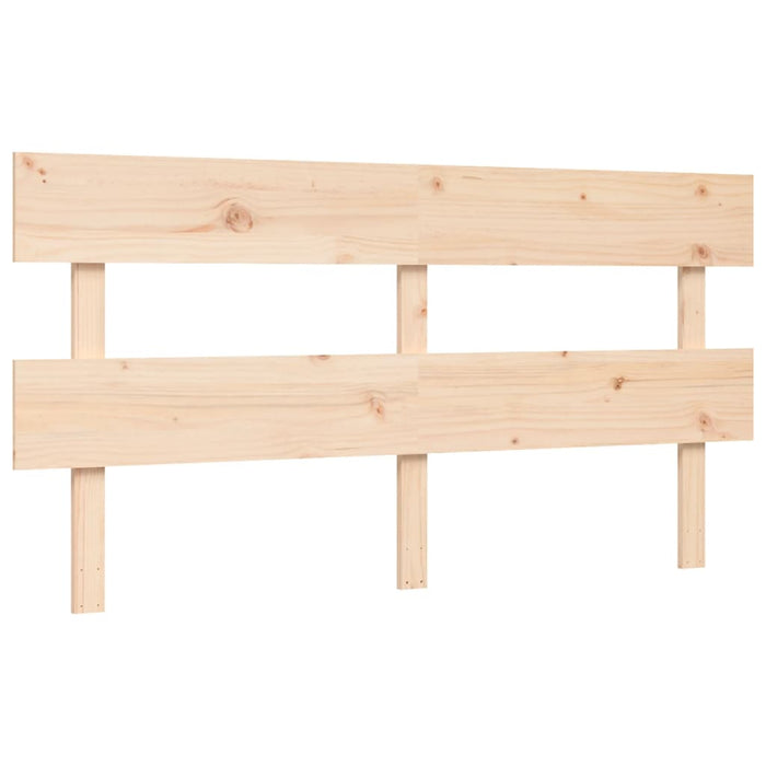 Massivholzbett mit Kopfteil