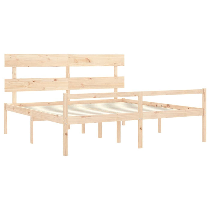 Massivholzbett mit Kopfteil