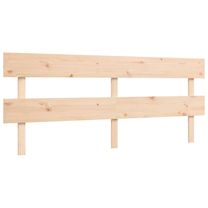 Massivholzbett mit Kopfteil