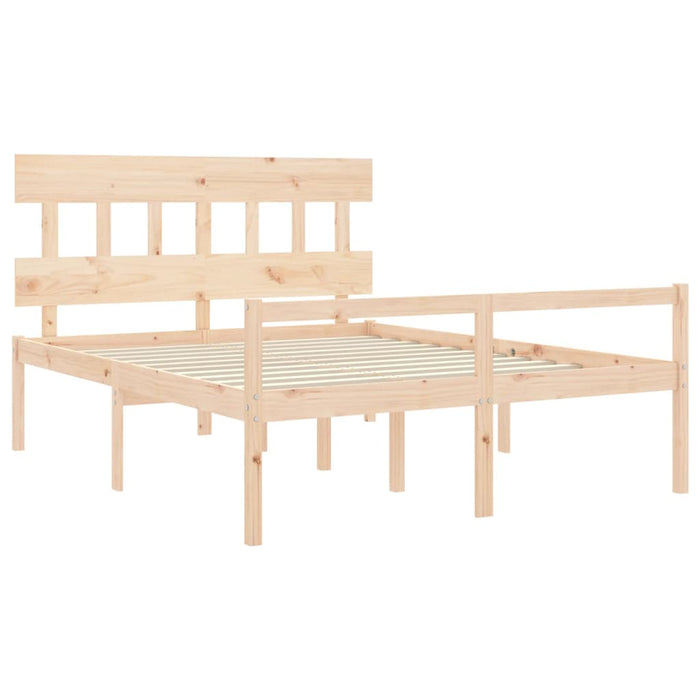 Massivholzbett mit Kopfteil