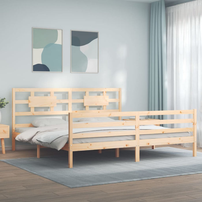Massivholzbett mit Kopfteil